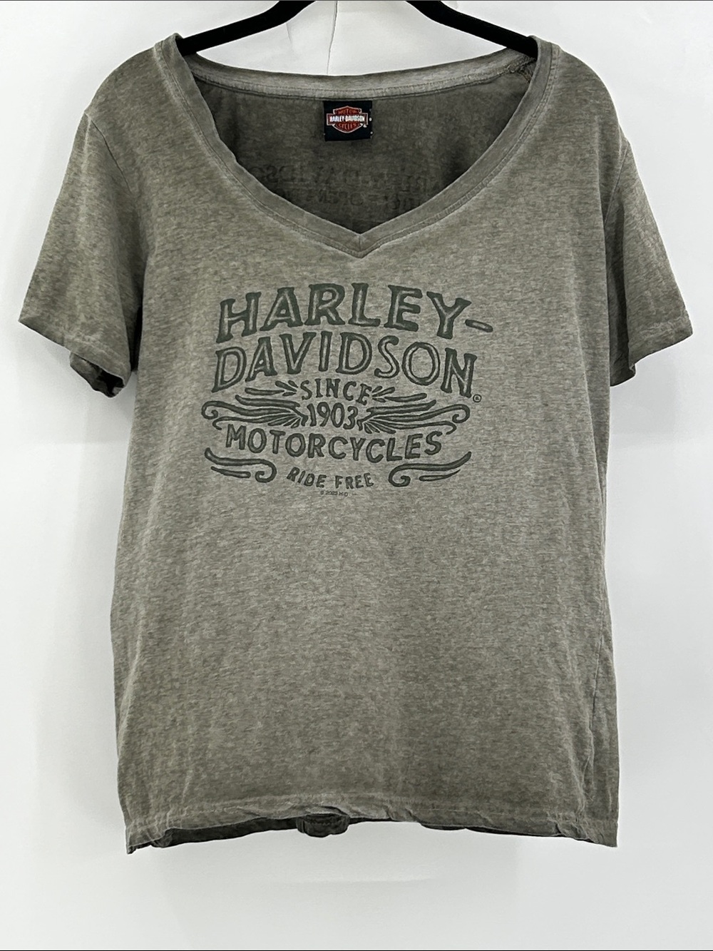 Harley Davidson V-neck T Shirt Olive Green Size Medium